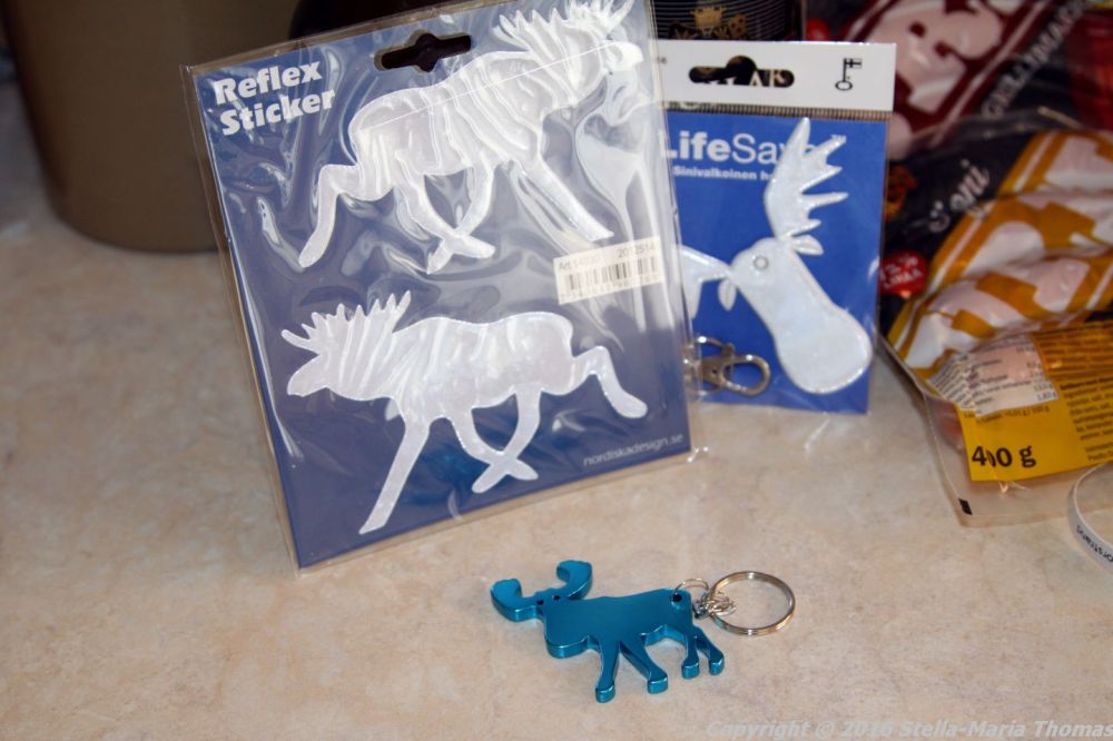 GOODIES AND SOUVENIRS FROM FINLAND AND BELGIUM 011