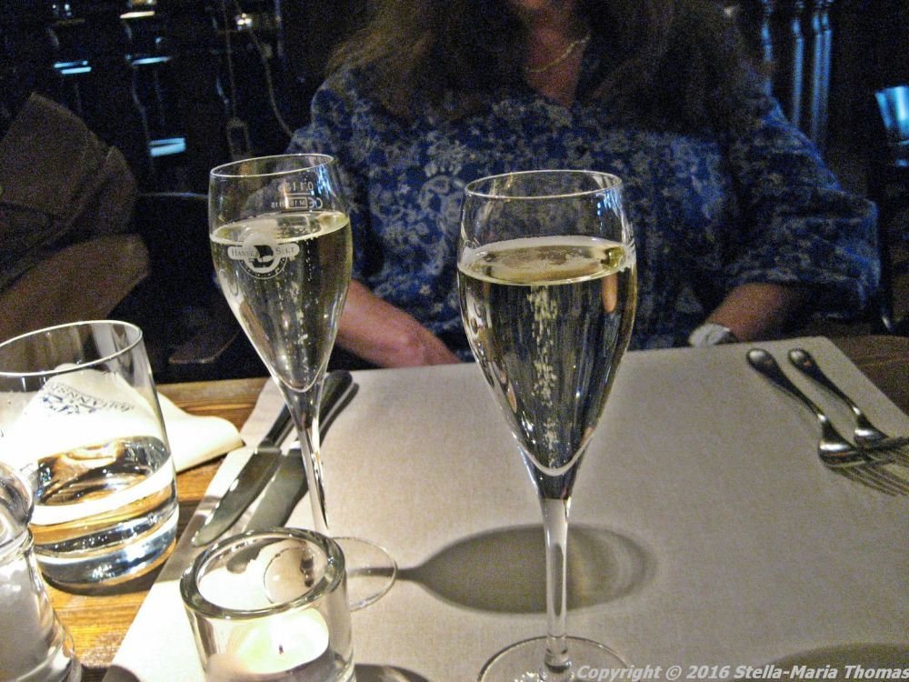 TIMMENDORFER STRAND, JOHANNSENS SEKT 003