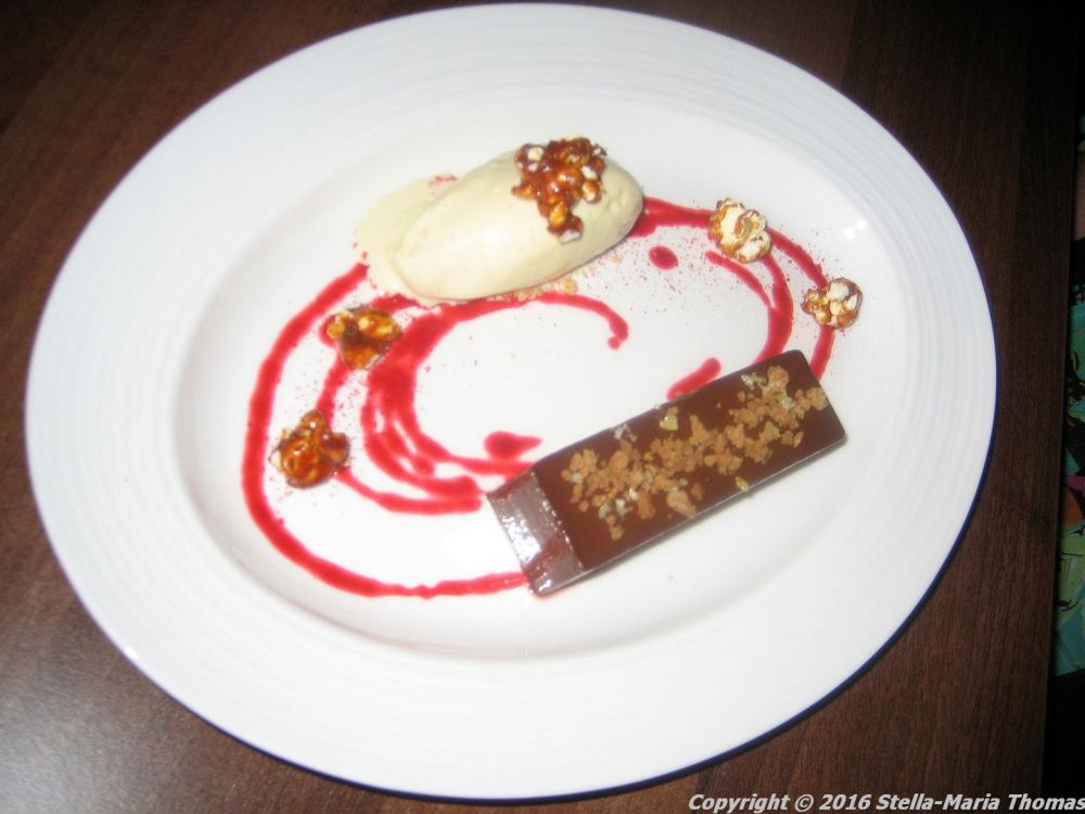 rascills-october-2016-chocolate-delice-salted-caramel-popcorn-clotted-cream-ice-cream-raspberry-011