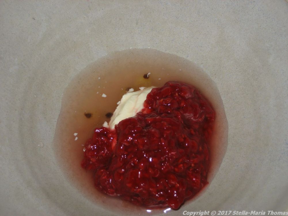 kadeau-fermented-raspberries-white-currant-walnut-schnapps-041