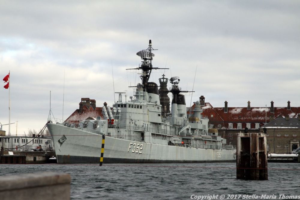 copenhagen-canal-boat-tour-072