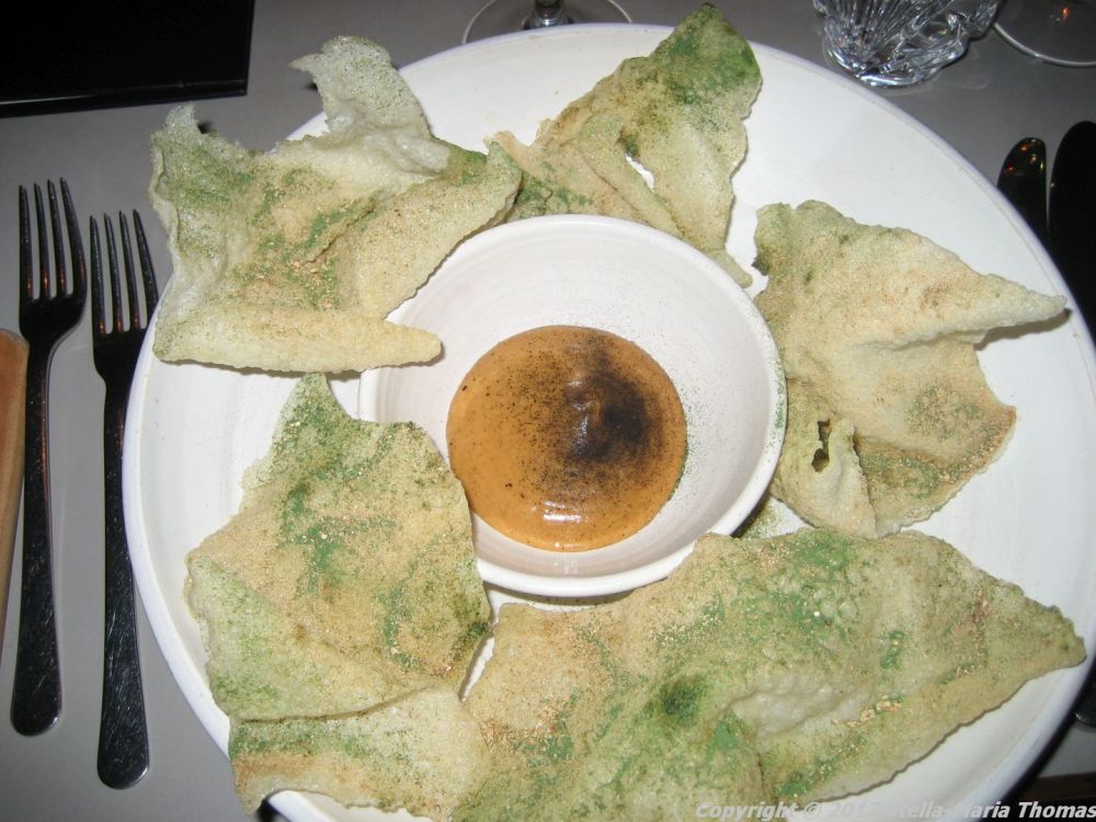 ALMANAK, POTATO CRISPS WITH GARLIC DIP 001