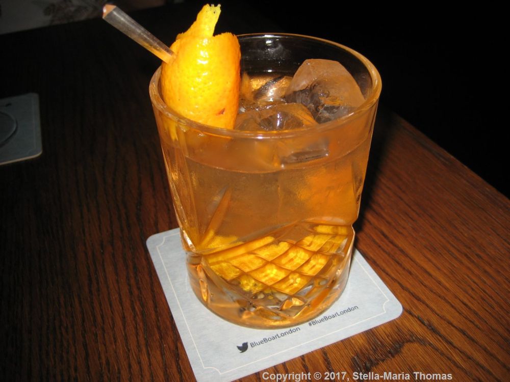 BLUE BOAR BAR, THE ONE 002