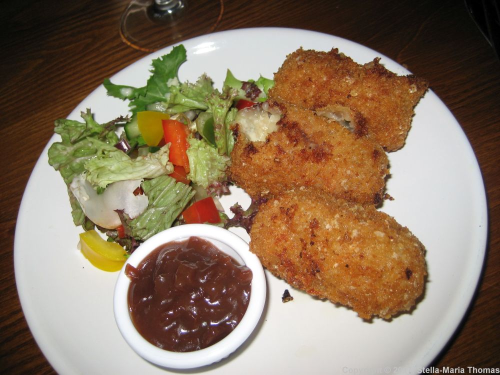 THE WHITE HORSE, CHEESE CROQUETTES 001