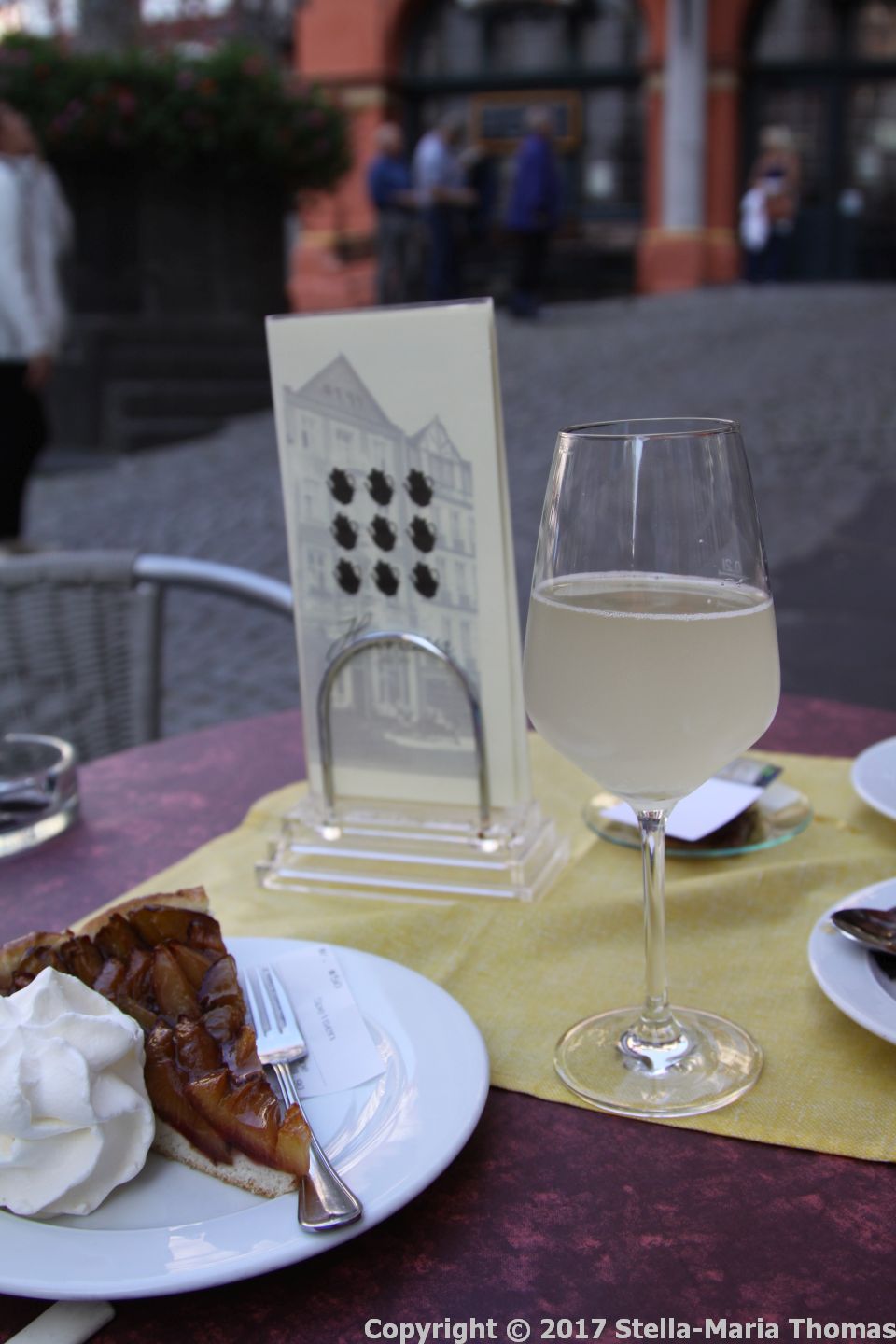 BERNKASTEL-KUES CAFE HANSEN - PLUM CAKE AND FEDERWEISSER 002