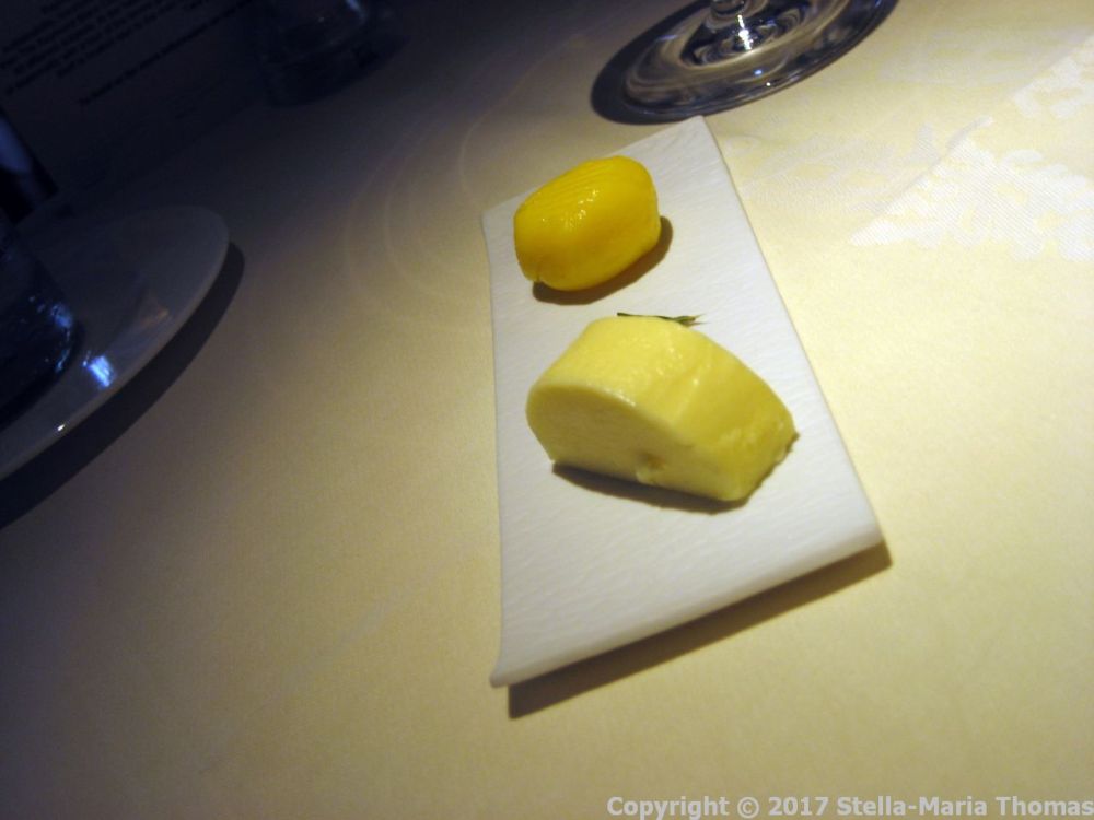 le-manoir-aux-quatsaisons---beurre-005_37716548571_o