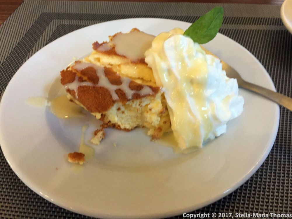 KRAKOW, WAWEL CAFE, POLISH CHEESECAKE 002