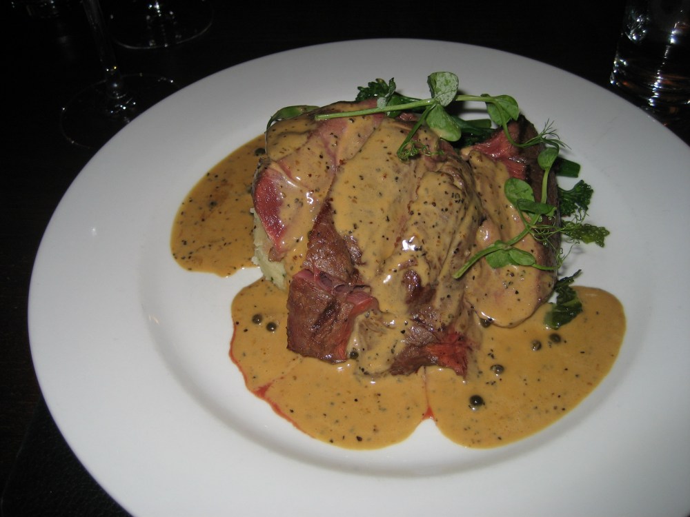 the-countryman-chargrilled-venison-haunch-steak-celeriac-mash-summer-greens-and-peppercorn-sauce-005_36829771516_o