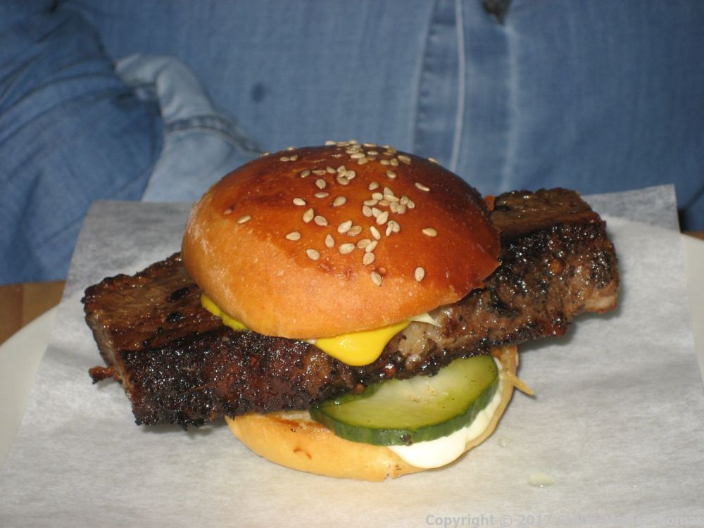 GORILLA, BRISKET SLIDER 007