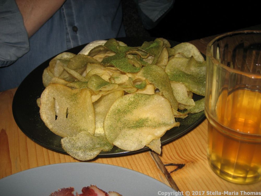 GORILLA, CRISPS WITH DILL AND SOUR CREAM 005