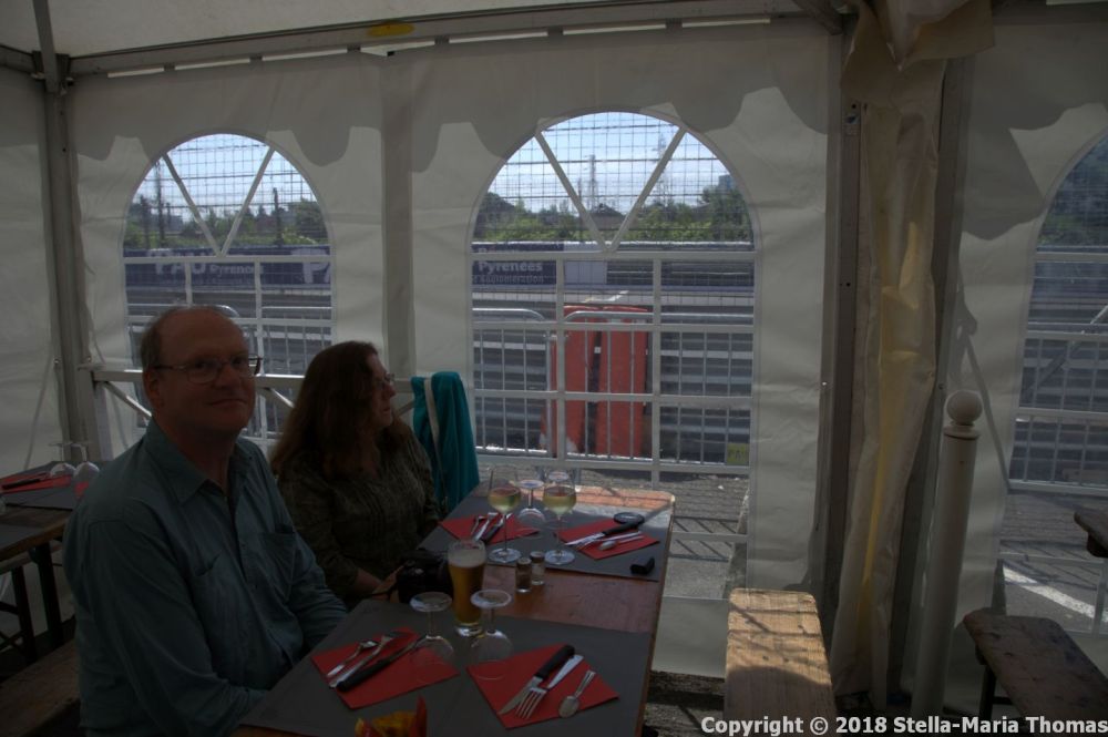 ROCK'N'BEEF, PAU 001