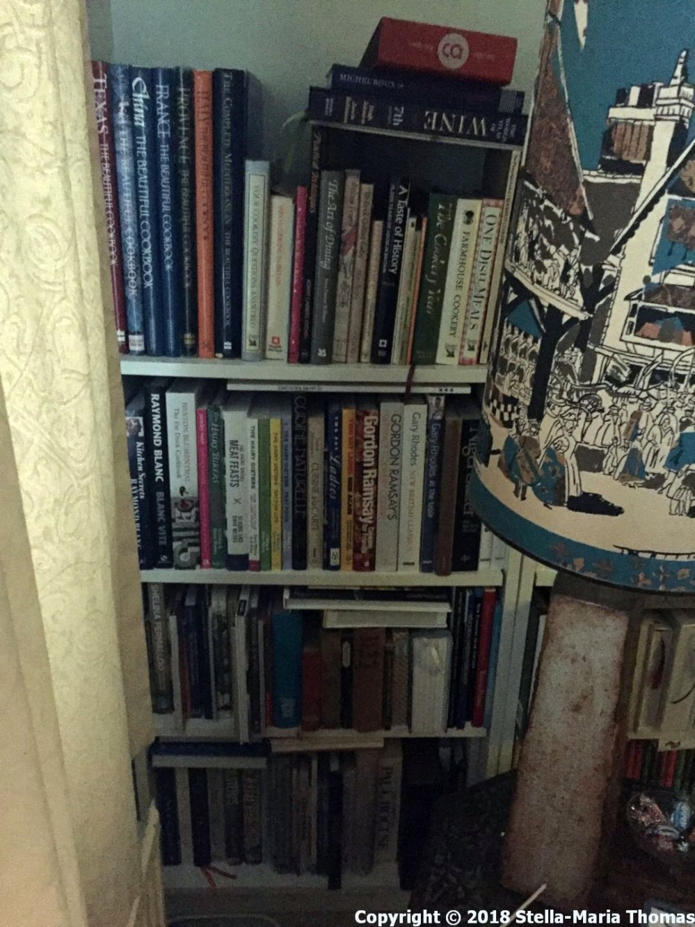 COOKBOOK CUPBOARD 002