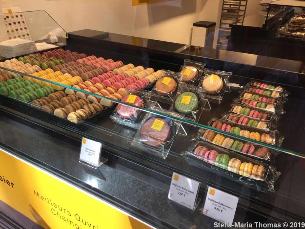 STRASBOURG, CHOCOLATE SHOP 140