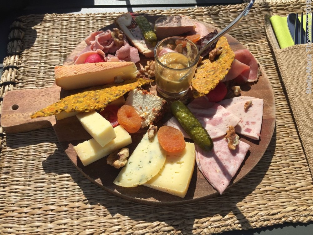 THOMAS CATTIN VINYARD 022