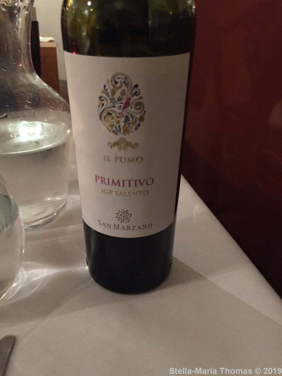 WHITE PEACOCK, WINE 003